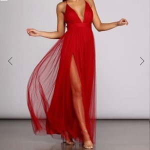 ELISABETH PLEATED TULLE FORMAL DRESS Windsor